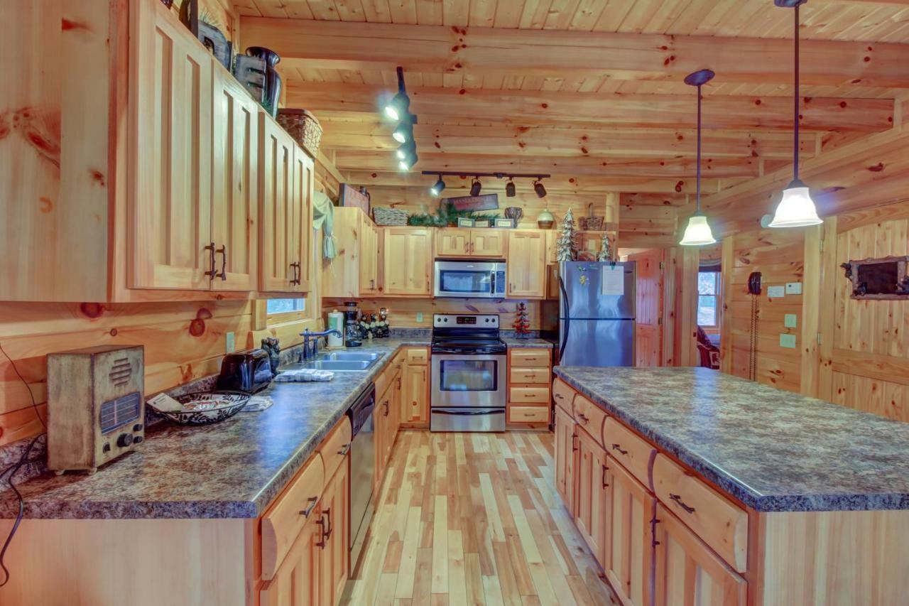 Villa Bearfoot Retreat Waldens Creek Esterno foto
